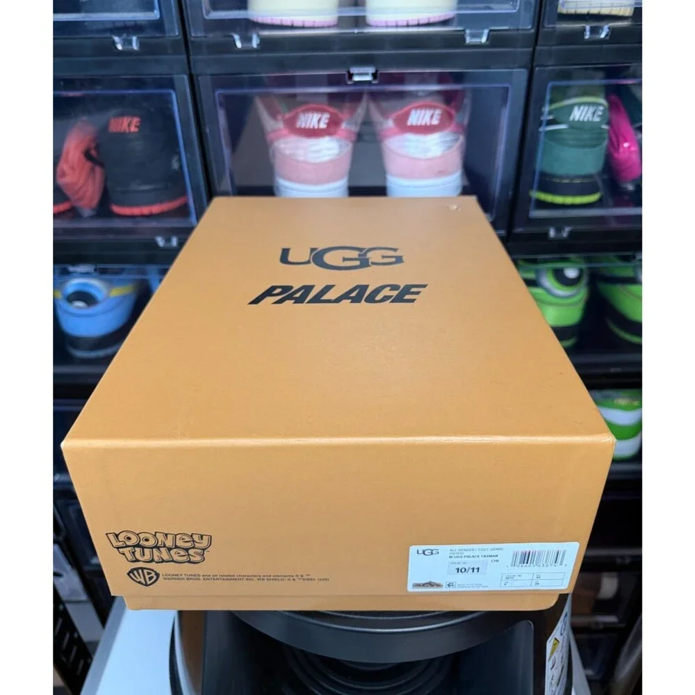 Palace x UGG Tasman Slipper Looney Tunes Size 10 Tasman